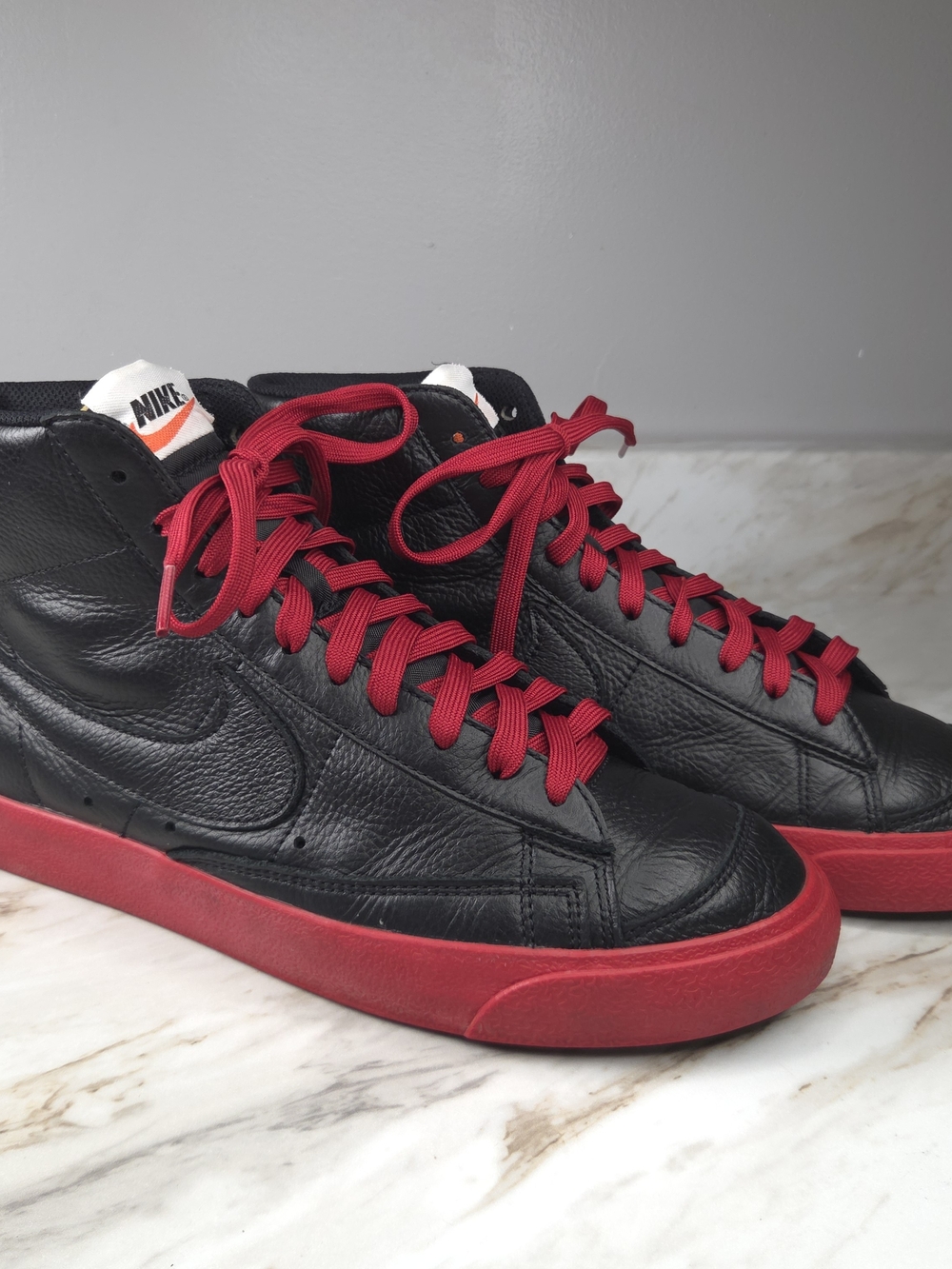 Nike Blazer Mid ’77 Black Red Leather Men’s Size 8 EU 41